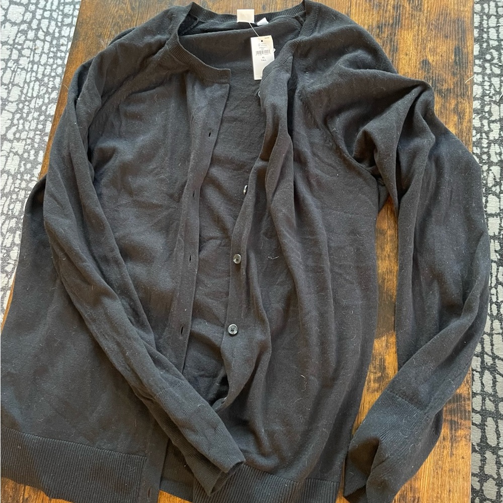 Black button down Gap cardigan XL TALL